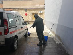 LIMPIEZA VEHICULOS 24-04-2020